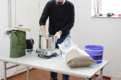 Story für Esquire Deutschland

Protagonistin: Daniel Haser u.a.
Ort: Bayersoien
Datum: 28.01.2020
Autorin: Conie Morarescu
Fotograf: Sebastian Gabriel